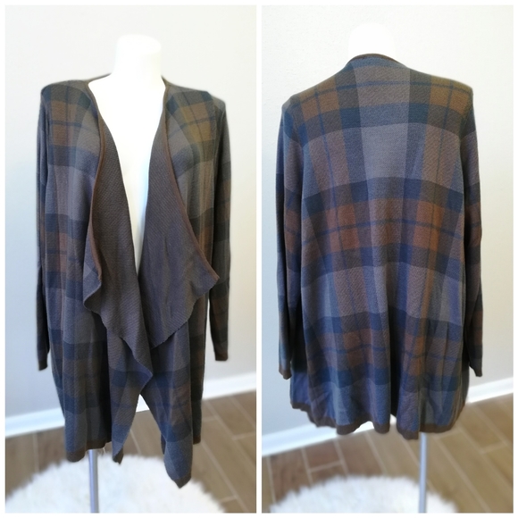 Torrid Outlander Plaid Tartan Drape 